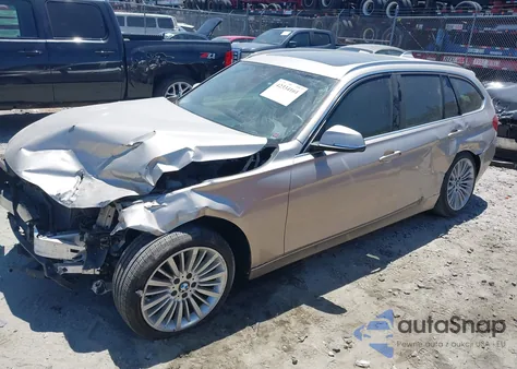 2015 BMW 328I xDrive z USA, uszkodzony, nr VIN WBA3G7C54FK481289